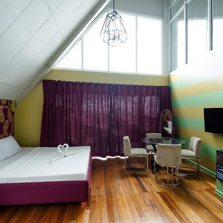 Bed and Breakfast Jacobs Hill Tagaytay Tagaytay City Exterior foto