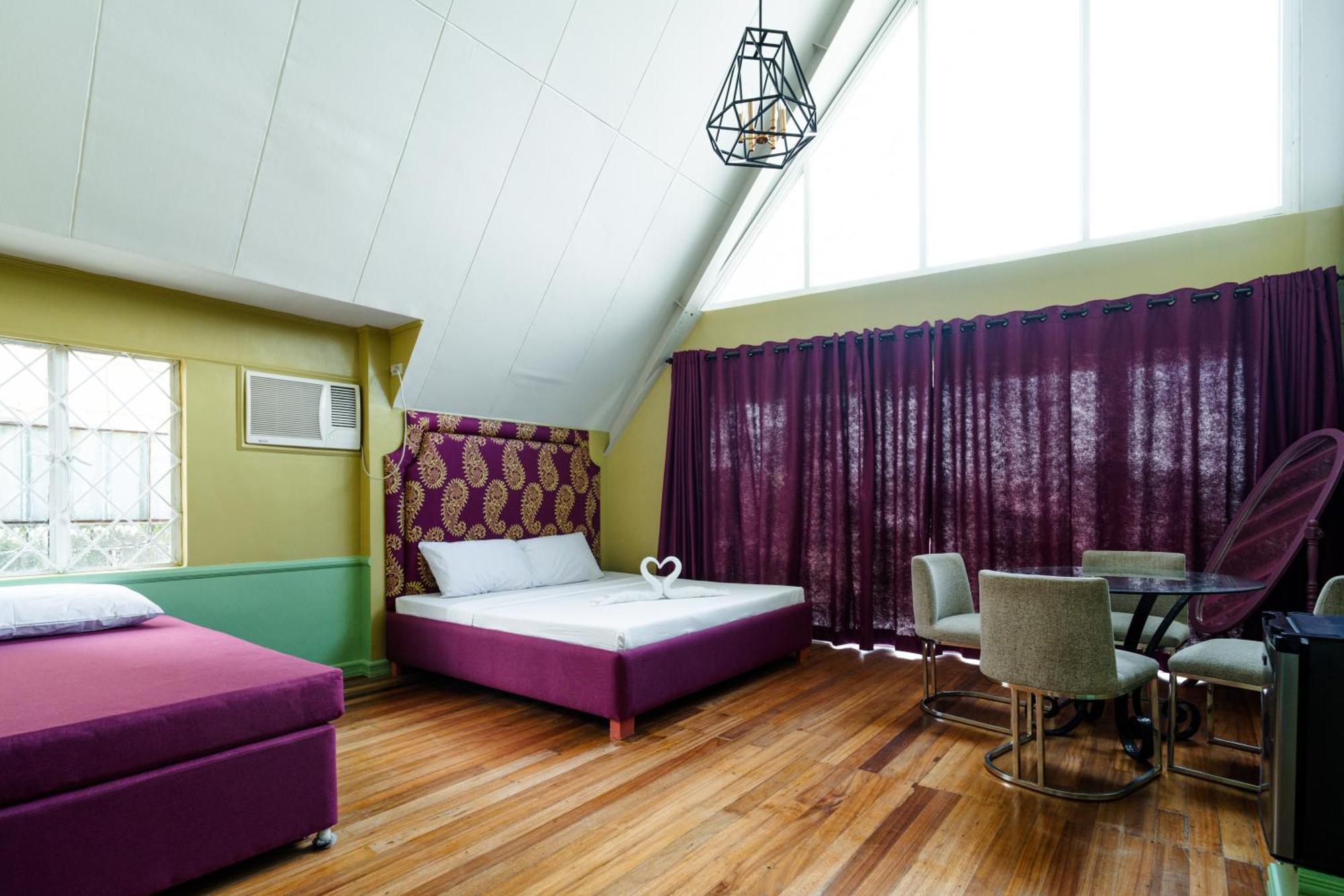 Bed and Breakfast Jacobs Hill Tagaytay Tagaytay City Exterior foto