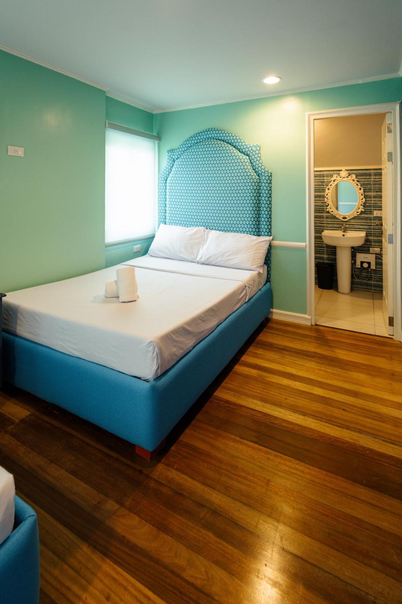 Bed and Breakfast Jacobs Hill Tagaytay Tagaytay City Exterior foto