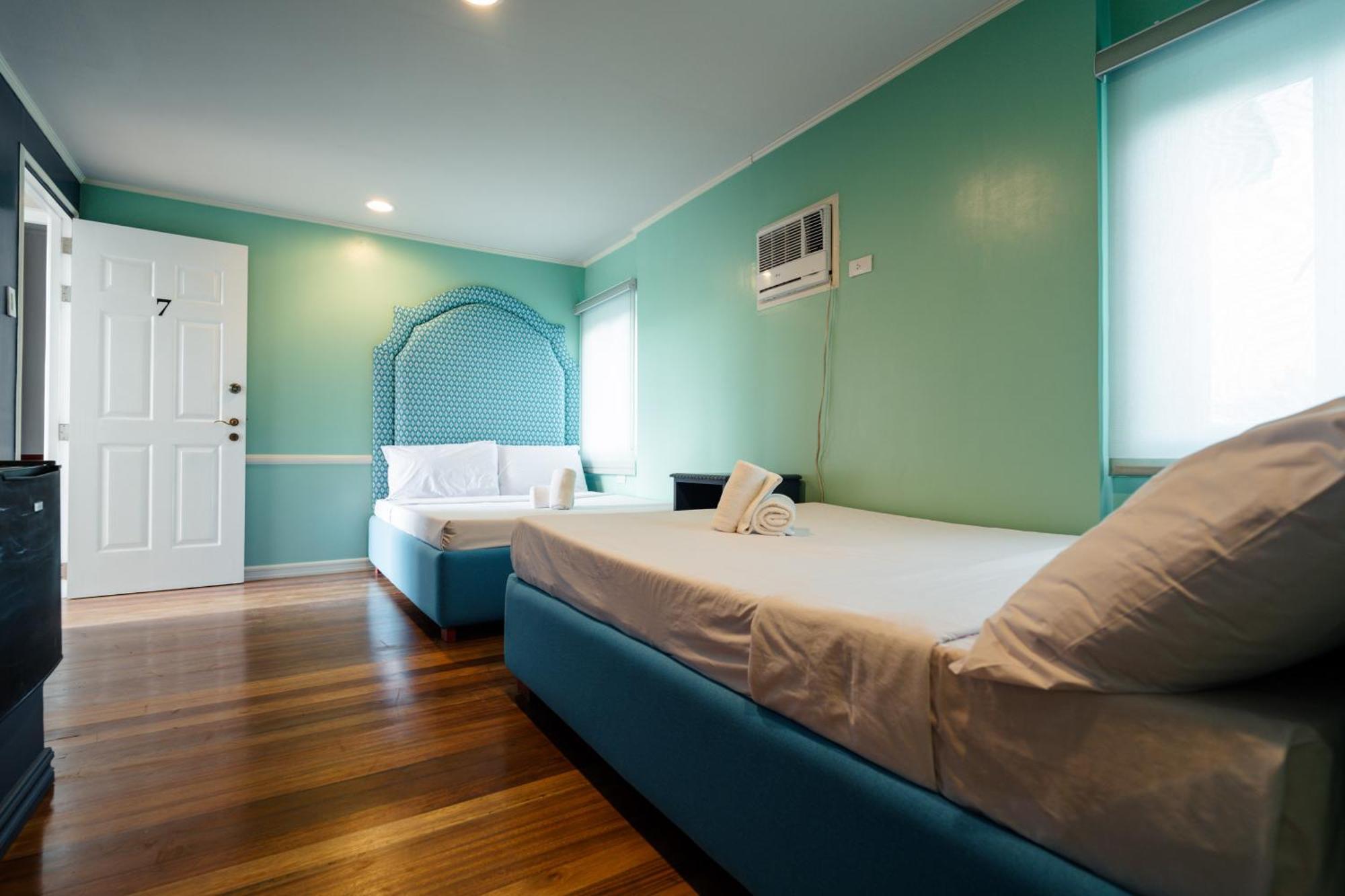 Bed and Breakfast Jacobs Hill Tagaytay Tagaytay City Exterior foto
