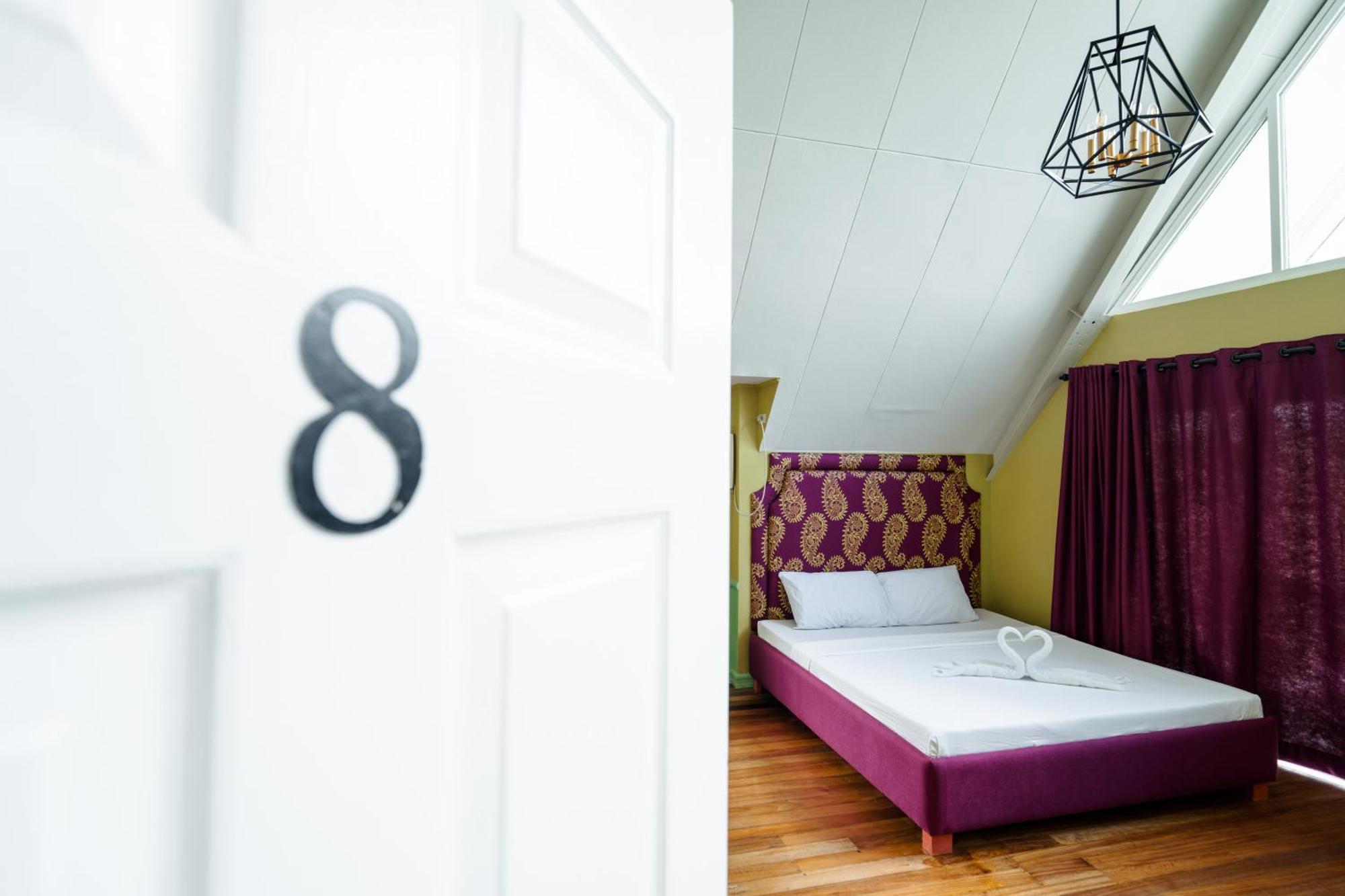 Bed and Breakfast Jacobs Hill Tagaytay Tagaytay City Exterior foto